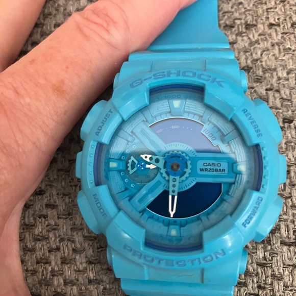 Turquoise G-Shock great shape! - Picture 2 of 4